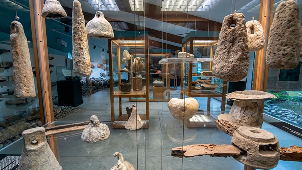 Musée de l'Ephèbe et d'archéologie sous-marine